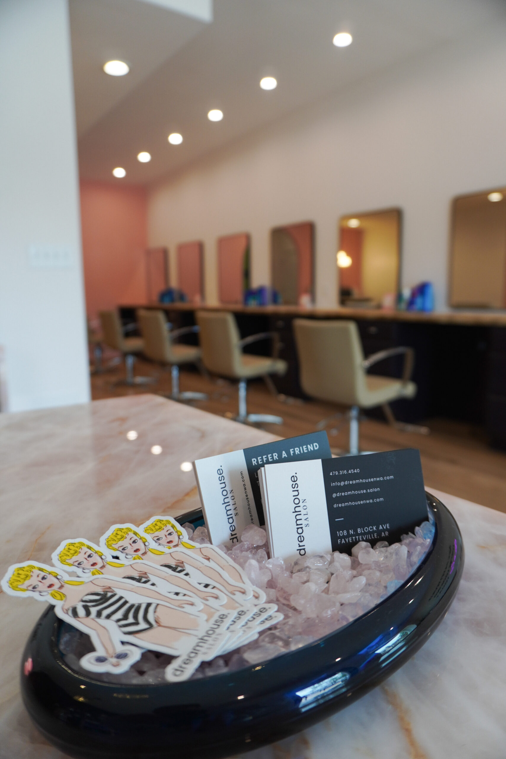 Best Haircuts Fayetteville AR: How to Choose the Right Style for Your Face Shape