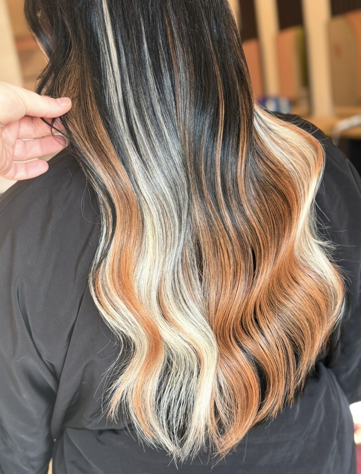 Coloring Hair Extensions Fayetteville AR: What Can and Cannot Be Safely Colored